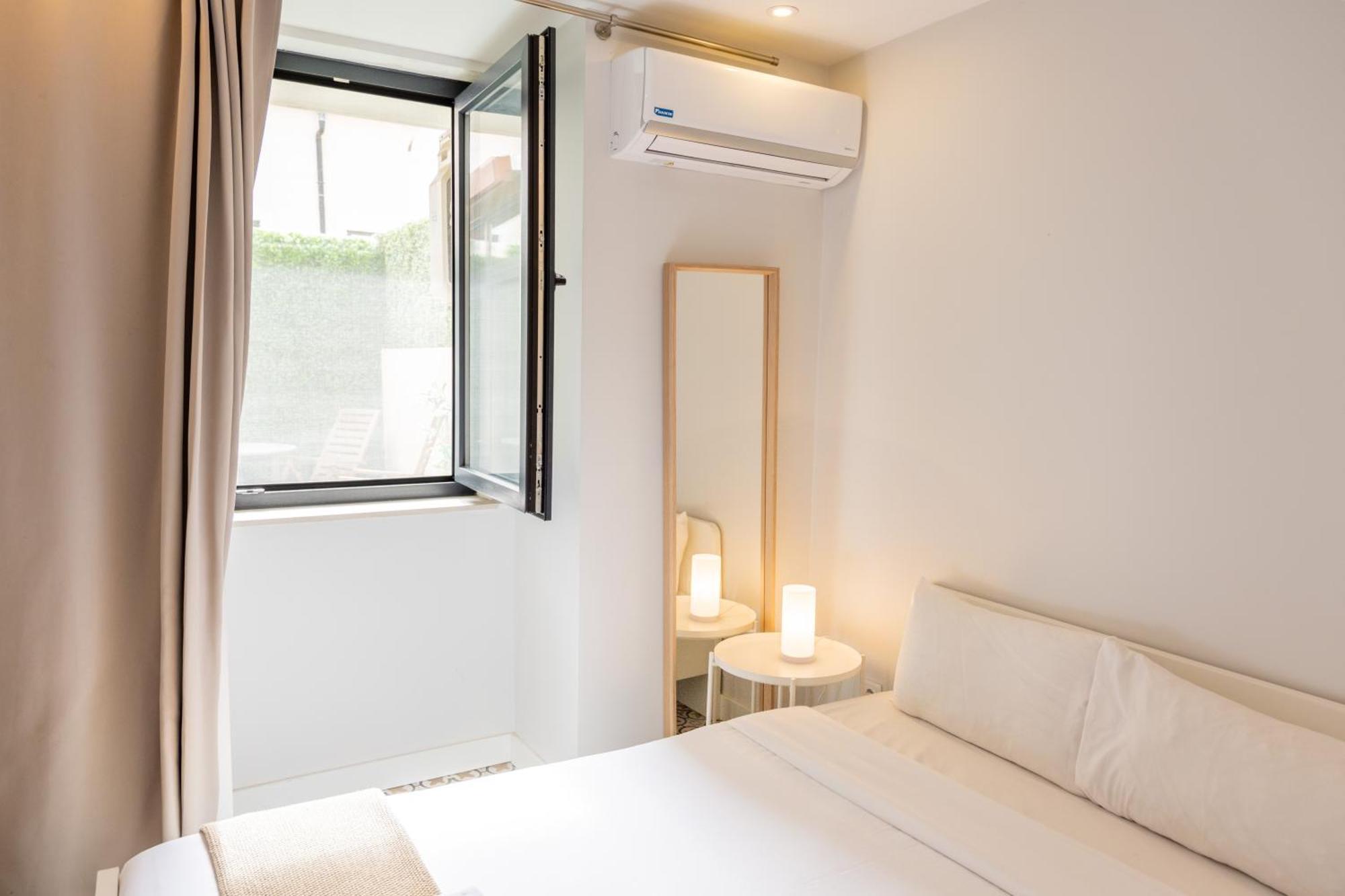 Lapa Charm Apartments With Patio Lisbon Bagian luar foto